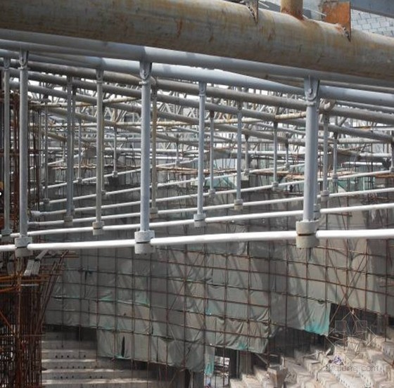 预应力索膜结构